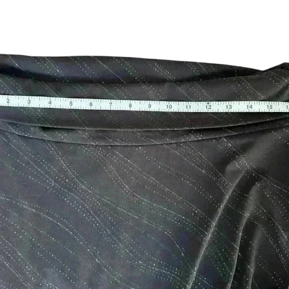 Suzy Shier Little  Black Skirt - Picture 2 of 4